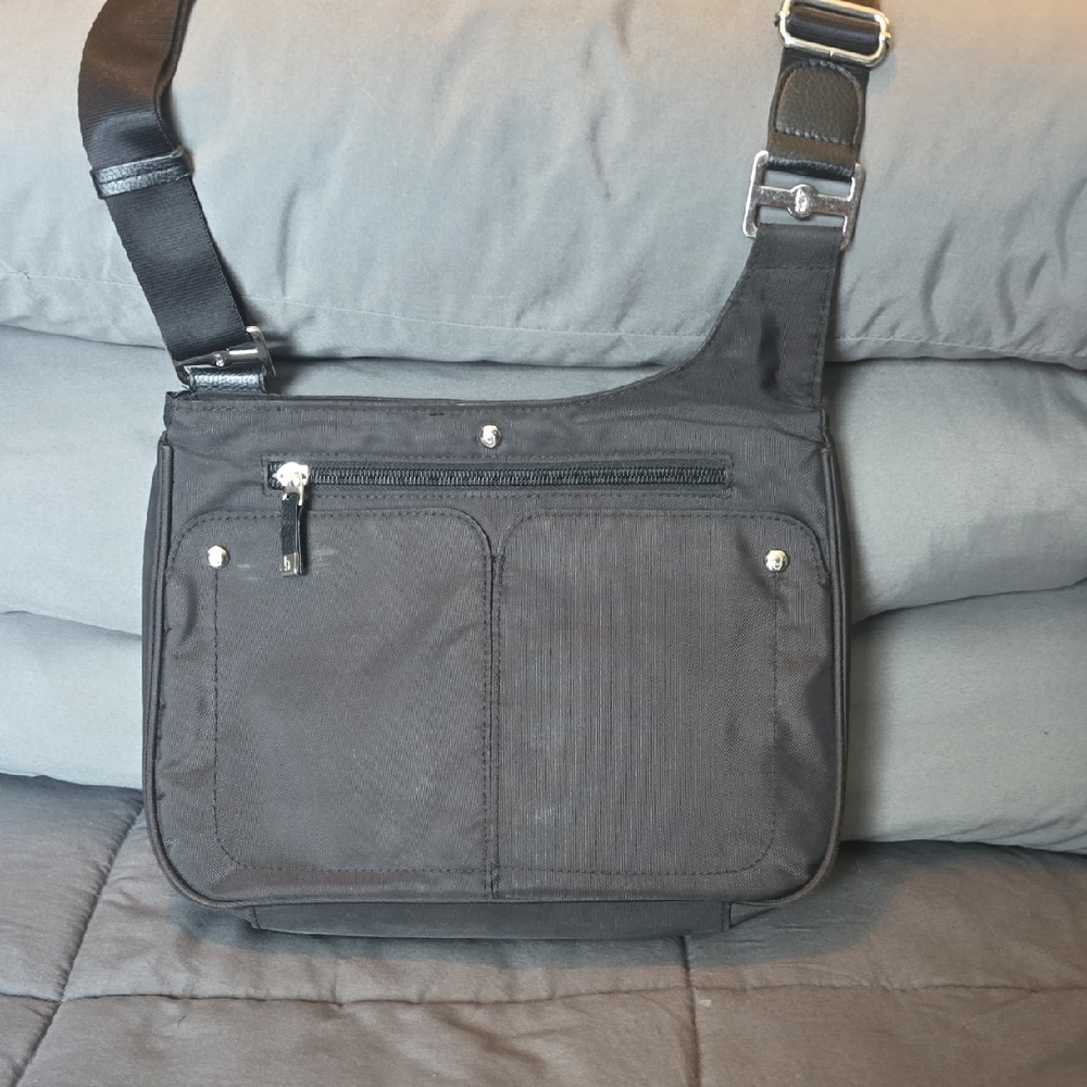Baggallini Black Crossbody Bag